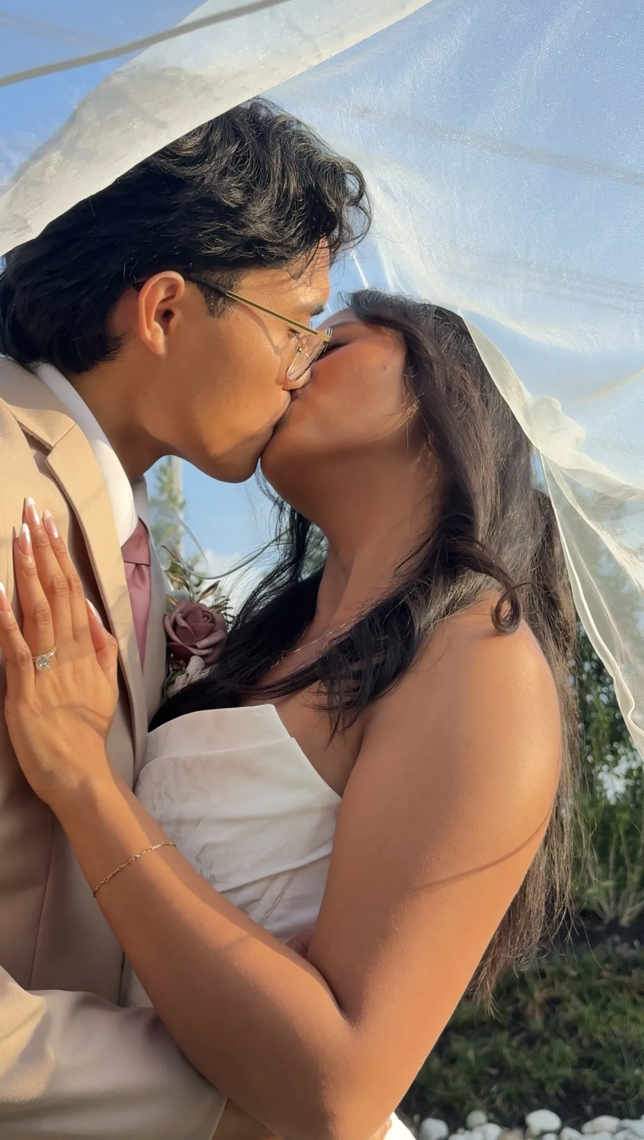 Candid celebration moment by Diamond Behind The Lens